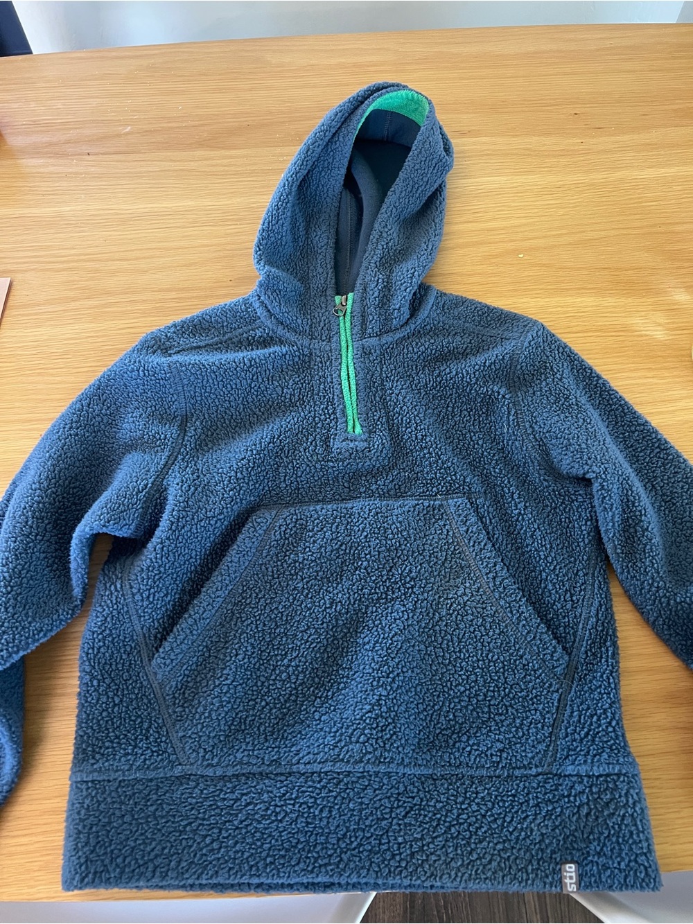 Stio Kids Navy Hooded Sherpa Pullover with Green Trim